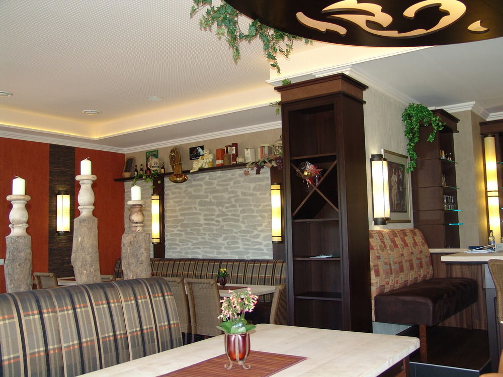 M13 Hotel Riol Luaran gambar