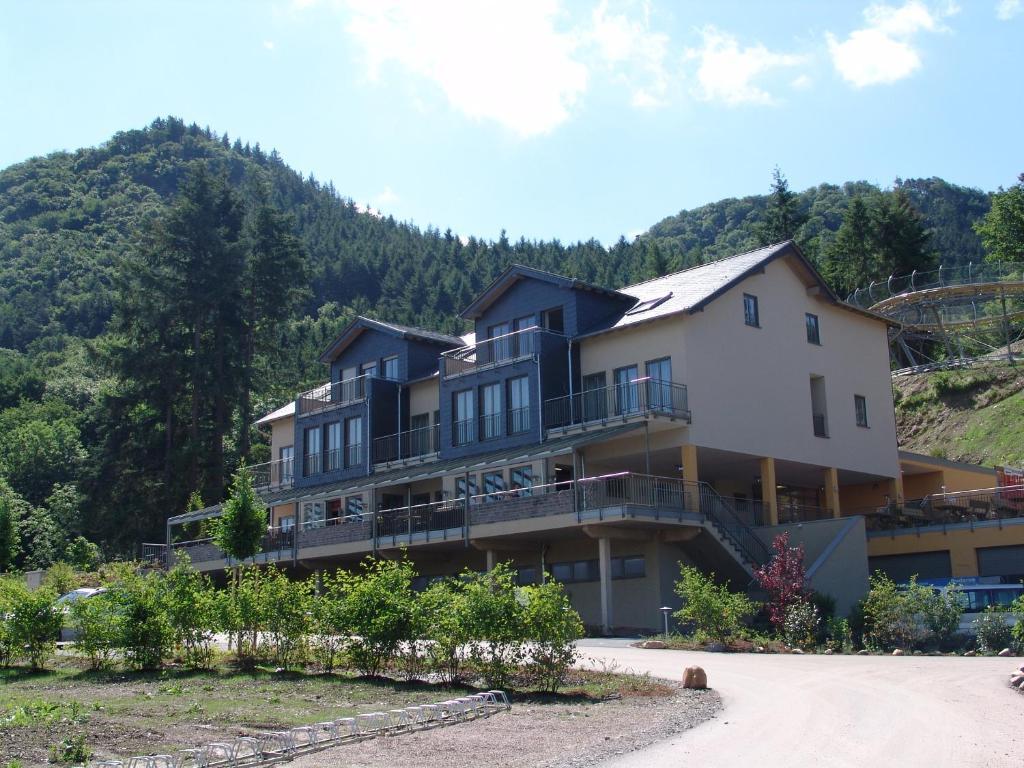 M13 Hotel Riol Luaran gambar